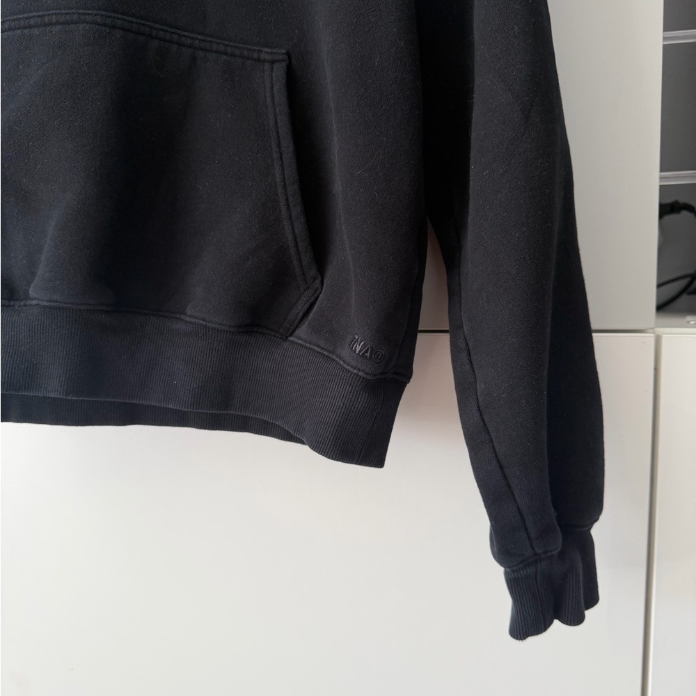 Aritzia Black Hoodie Sweatshirt - Picture 6 of 9